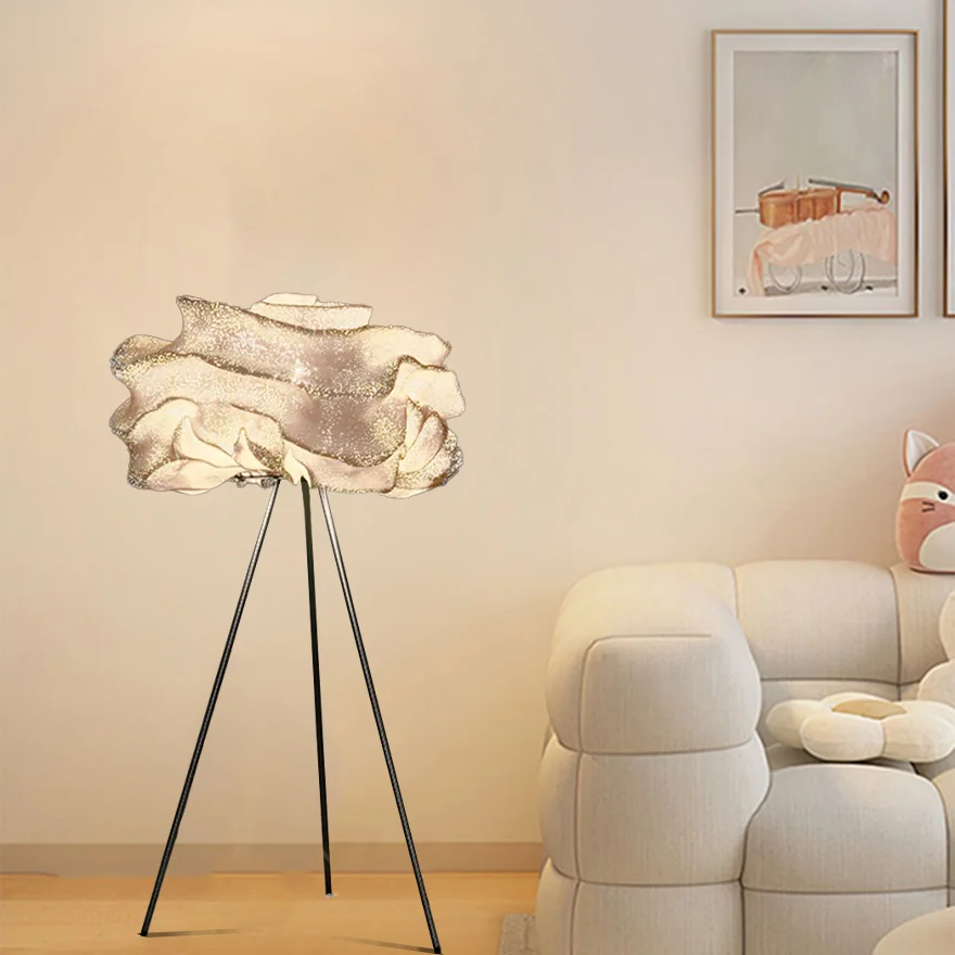 Renée Floor Lamp