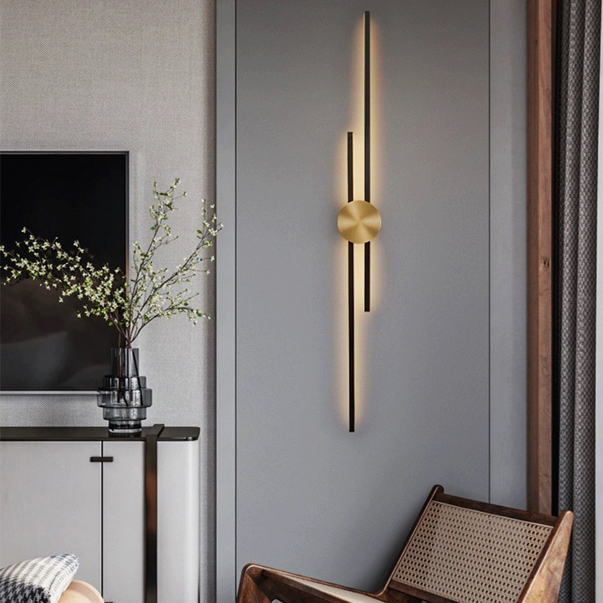 Minimalist Metal And Acrylic Linear Living Room Wall Lamp, Black/Gold