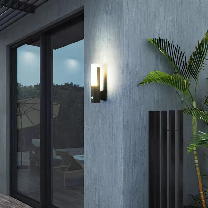 Modern Metal And Acrylic Rectangular Outdoor Wall Lamp, Black