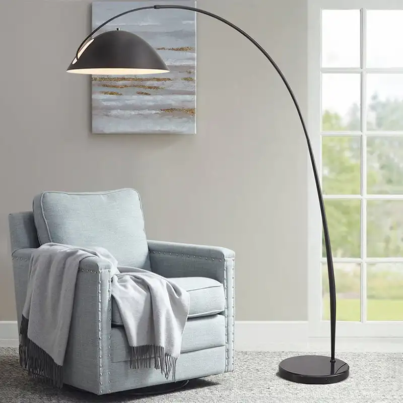 Minimalist Metal Curved Living Room Floor Lamp, Black