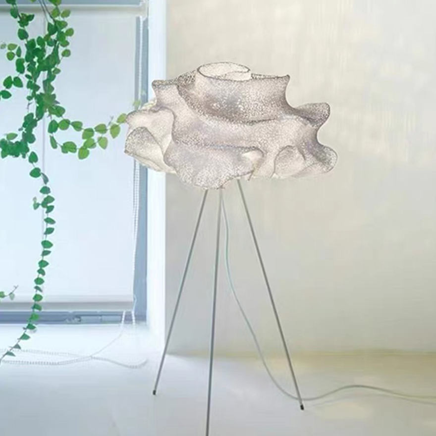 Renée Floor Lamp