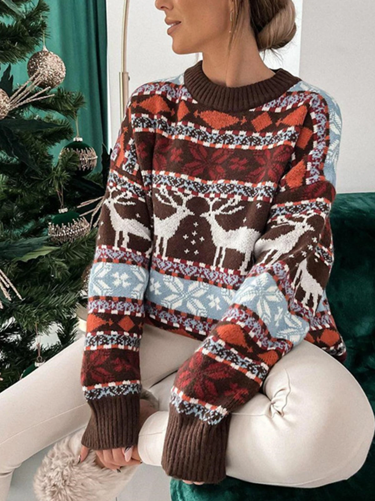 Women's Round Neck Loose Five-color Christmas Jacquard Sweater