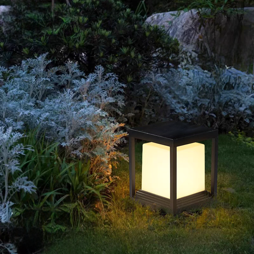 Minimalist Metal Square Garden Outdoor Lamp, Black