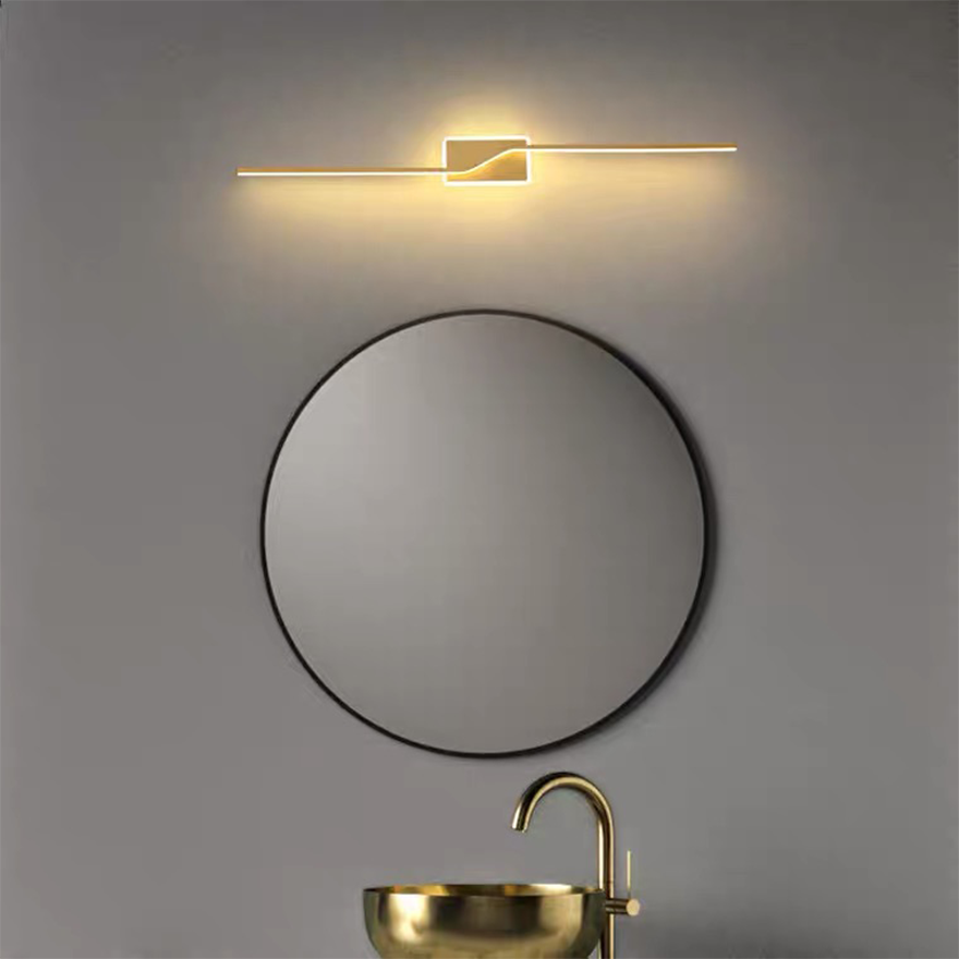 Nordic Metal Linear Bathroom Wall Lamp, Black/Gold