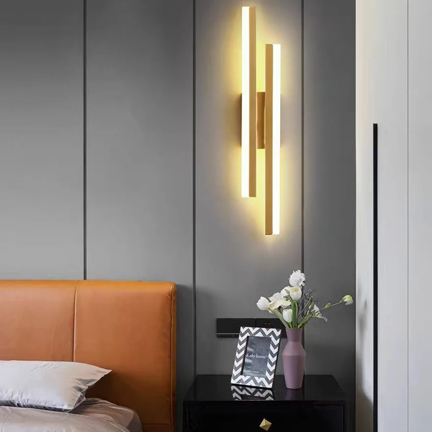 Modern Metal And Acrylic Linear Bedroom Wall Lamp, Black/Gold, Trichromatic Light