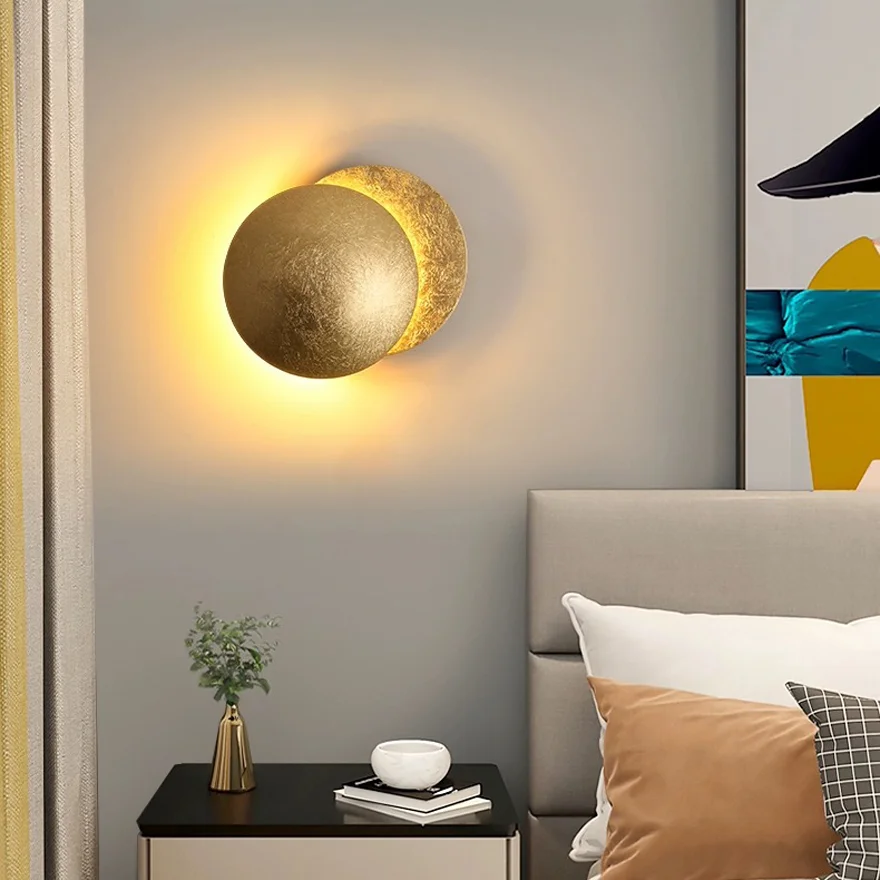 Nordic Metal Moon Indoor Wall Lamp, Gold/Red Bronzer