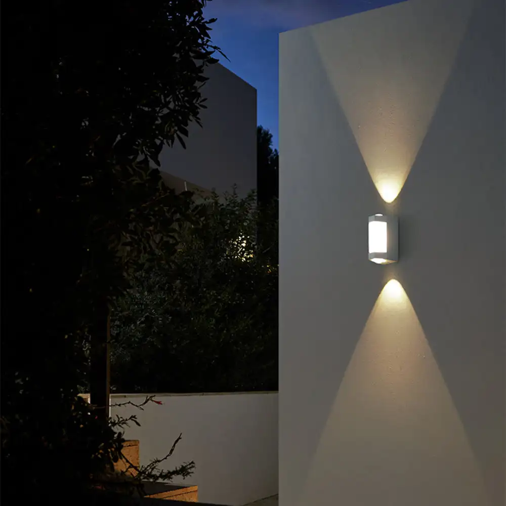 Contemporary Metal And Acrylic Geometric Outdoor Wall Lamp, White/Black