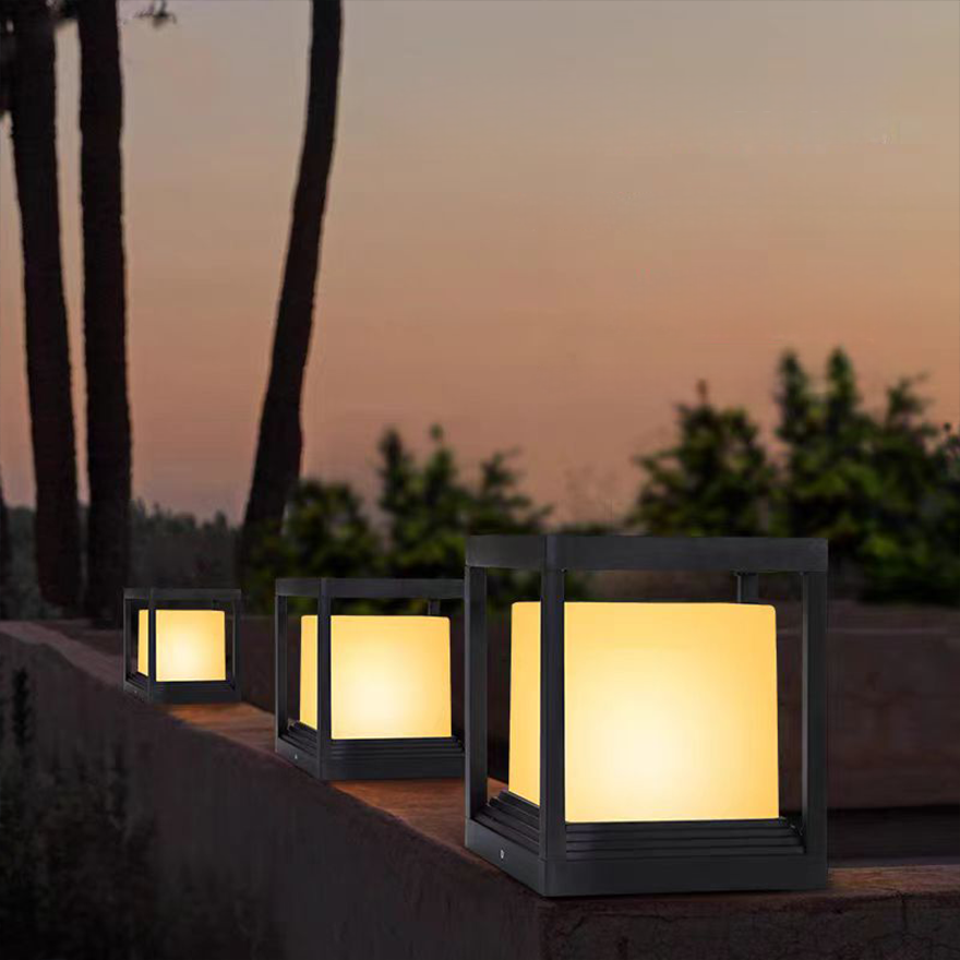 Minimalist Metal Square Garden Outdoor Lamp, Black