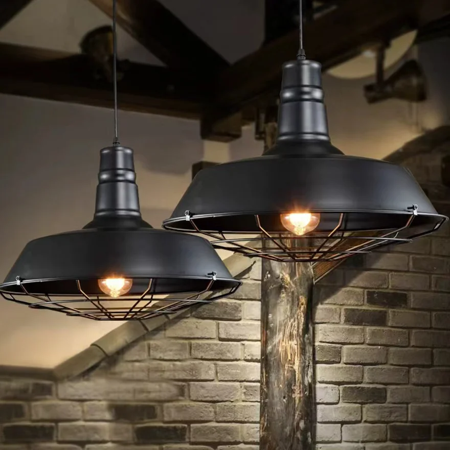 Industrial Metal Lantern Dining Room Pendant Light, Black/Rust