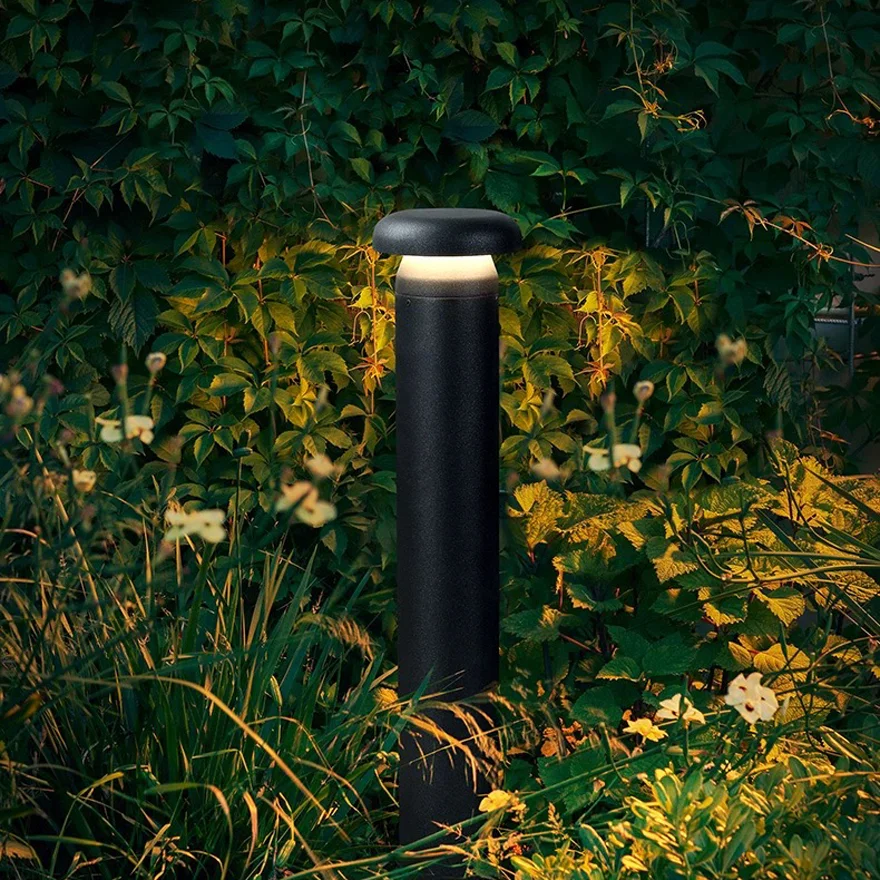 Minimalist Metal And Acrylic Cylinder Aisle Outdoor Path Light, Black