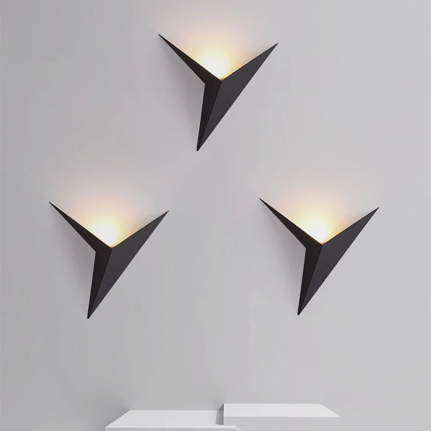 Modern Metal Triangles Indoor Wall Lamp, Black/White/Gold